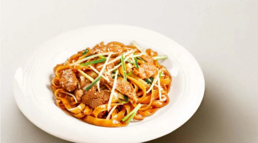 Stir-Fried Beef Rice Noodles with XO Sauce