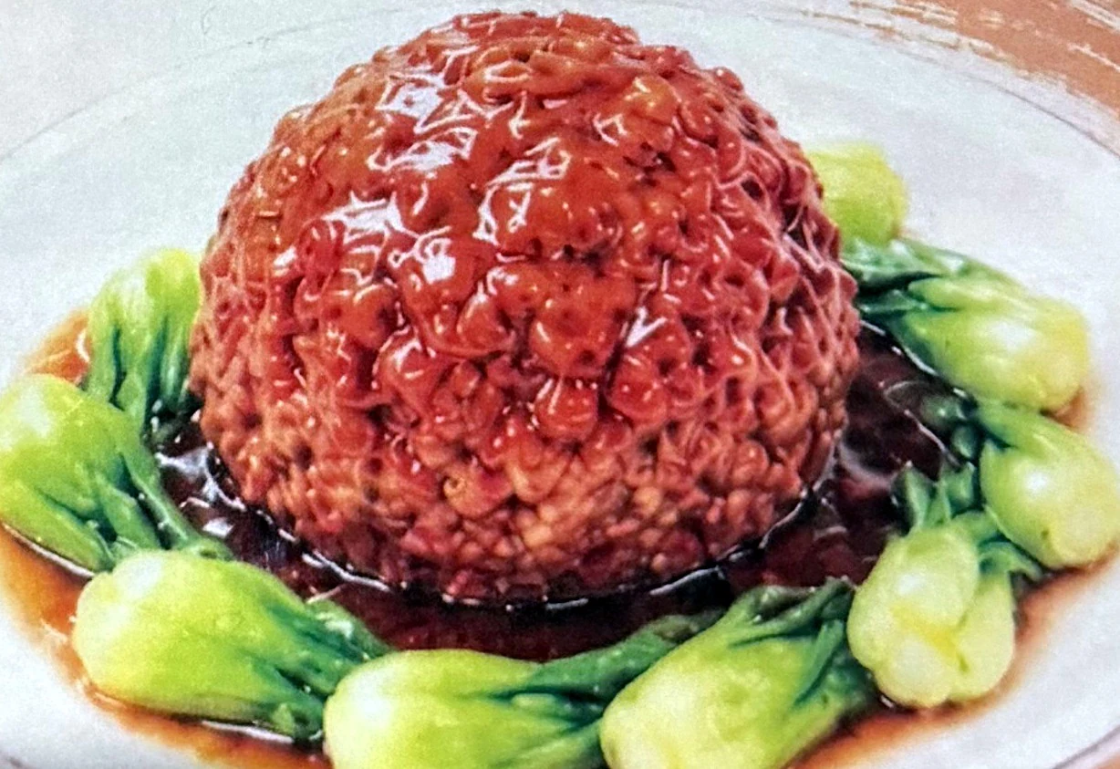 Golden Braised Pork Meatballs